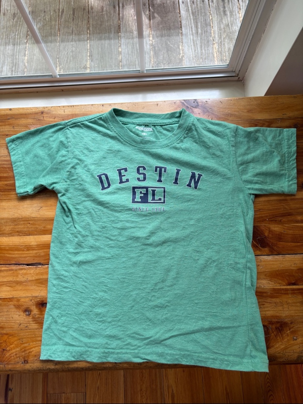 4 Boys T-Shirts Measures   (3) 6/8   (1)  7/8...Italia - Picture 3 of 6